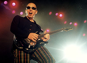 satriani.jpg