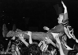 Rob Wright of NoMeansNo get onto the crowd